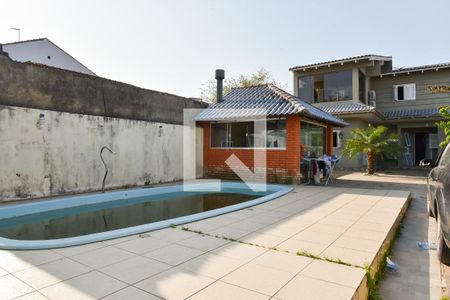 Casa à venda com 300m², 3 quartos e 2 vagasPiscina