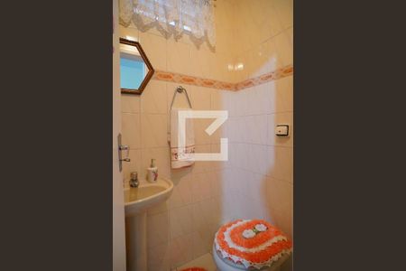 Casa à venda com 300m², 3 quartos e 2 vagasBanheiro