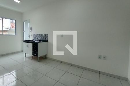 Sala de kitnet/studio para alugar com 1 quarto, 22m² em Vila Granada, São Paulo