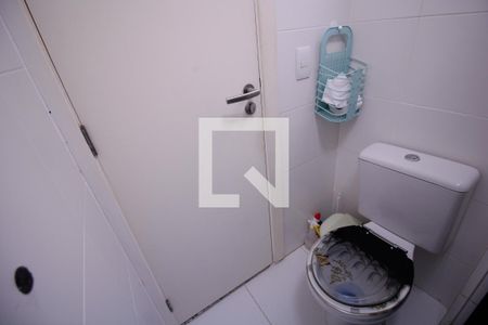 Casa à venda com 84m², 2 quartos e sem vaga Casa à venda com 84m², 2 quartos e sem vagaBanheiro da Suite 1