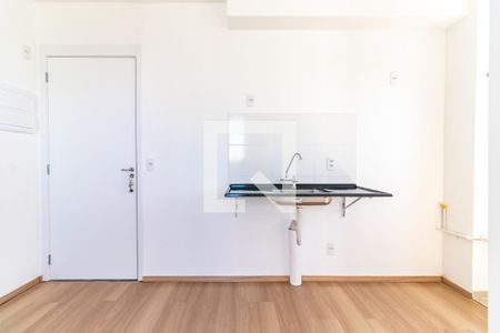 Apartamento à venda com 37m², 2 quartos e sem vaga Apartamento à venda com 37m², 2 quartos e sem vagaCozinha e Área de Serviço