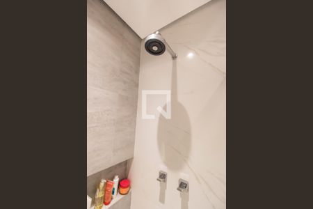 Apartamento para alugar com 112m², 2 quartos e 2 vagasDetalhe banheiro