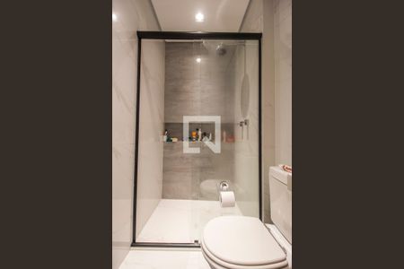 Apartamento para alugar com 112m², 2 quartos e 2 vagasDetalhe banheiro