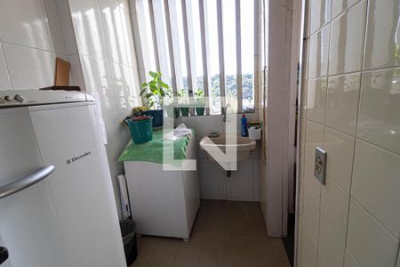 Apartamento à venda com 82m², 2 quartos e 1 vagaÁrea de Serviço