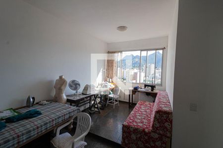 Apartamento à venda com 82m², 2 quartos e 1 vagaSala