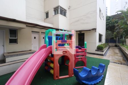 Apartamento à venda com 97m², 3 quartos e 2 vagasÁrea Comum - Playground