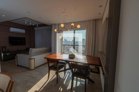 Apartamento à venda com 70m², 2 quartos e 2 vagas Apartamento à venda com 70m², 2 quartos e 2 vagasSala de Jantar