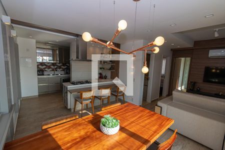 Apartamento à venda com 70m², 2 quartos e 2 vagas Apartamento à venda com 70m², 2 quartos e 2 vagasSala de Jantar