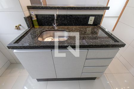 Apartamento para alugar com 42m², 2 quartos e 1 vaga Apartamento para alugar com 42m², 2 quartos e 1 vagaCozinha e Área de Serviço