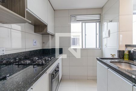 Apartamento para alugar com 42m², 2 quartos e 1 vaga Apartamento para alugar com 42m², 2 quartos e 1 vagaCozinha e Área de Serviço