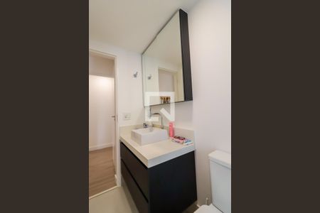 Apartamento à venda com 87m², 3 quartos e 2 vagas Apartamento à venda com 87m², 3 quartos e 2 vagasBanheiro da Suíte