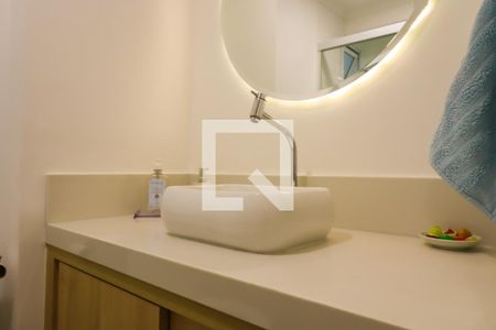 Apartamento à venda com 87m², 3 quartos e 2 vagas Apartamento à venda com 87m², 3 quartos e 2 vagasBanheiro Corredor