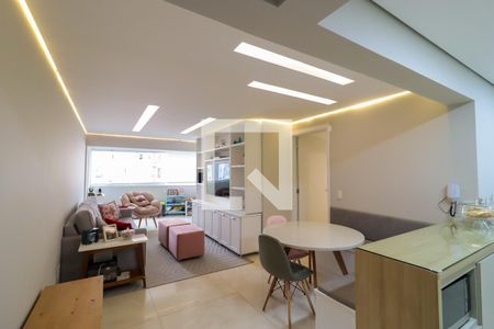 Apartamento à venda com 87m², 3 quartos e 2 vagas Apartamento à venda com 87m², 3 quartos e 2 vagasSala de Jantar