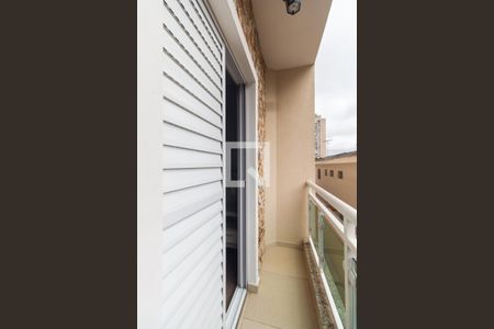 Casa de condomínio à venda com 200m², 2 quartos e 2 vagasVaranda do quarto 1