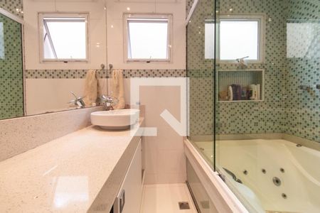 Casa de condomínio à venda com 200m², 2 quartos e 2 vagasBanheiro