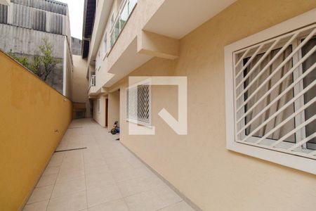 Casa de condomínio à venda com 200m², 2 quartos e 2 vagasEntrada
