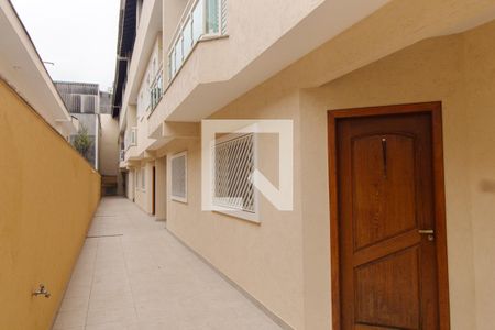 Casa de condomínio à venda com 200m², 2 quartos e 2 vagasEntrada