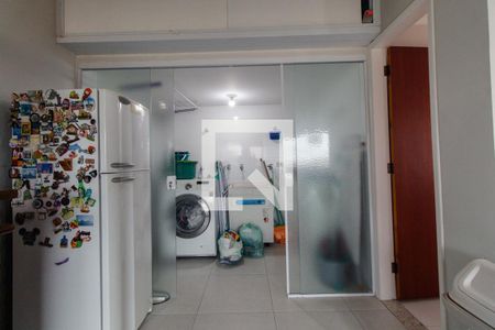 Casa de condomínio à venda com 200m², 2 quartos e 2 vagasÁrea de serviço