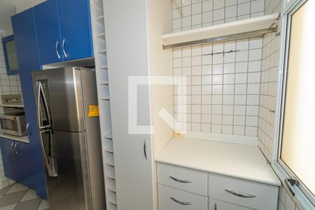 Apartamento à venda com 80m², 3 quartos e 2 vagasCozinha