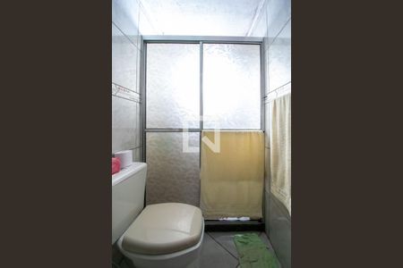 Casa à venda com 137m², 4 quartos e 2 vagasBanheiro Social