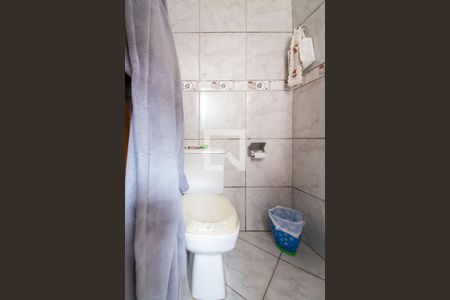 Casa à venda com 137m², 4 quartos e 2 vagasBanheiro da Suíte 1