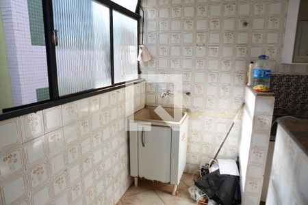 Cozinha  de apartamento para alugar com 3 quartos, 65m² em Glória, Contagem