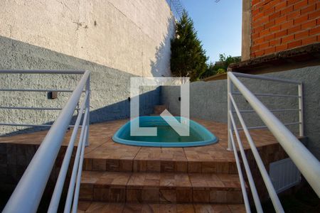 Casa à venda com 100m², 1 quarto e 1 vaga Casa à venda com 100m², 1 quarto e 1 vagaPiscina