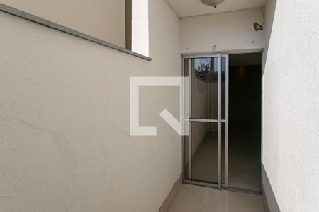Varanda de apartamento para alugar com 2 quartos, 54m² em Conjunto Paulo Vi, Belo Horizonte