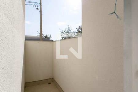 Varanda de apartamento para alugar com 2 quartos, 54m² em Conjunto Paulo Vi, Belo Horizonte