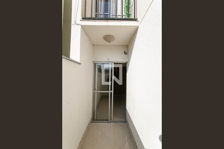 Varanda de apartamento para alugar com 2 quartos, 54m² em Conjunto Paulo Vi, Belo Horizonte