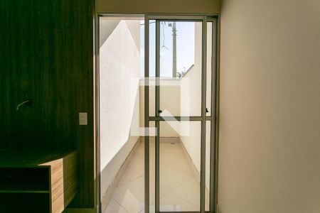 Varanda de apartamento para alugar com 2 quartos, 54m² em Conjunto Paulo Vi, Belo Horizonte