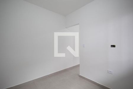 Quarto de apartamento para alugar com 1 quarto, 24m² em Vila Menk, Osasco