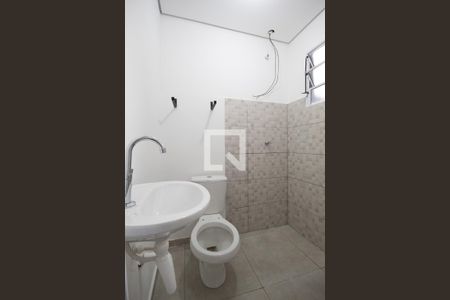 Banheiro de apartamento para alugar com 1 quarto, 24m² em Vila Menk, Osasco