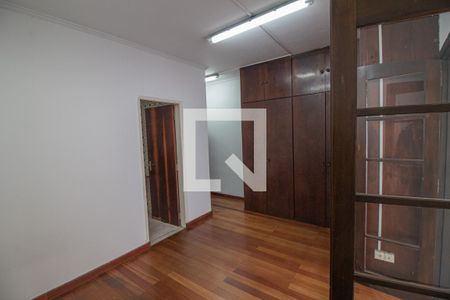 Casa para alugar com 224m², 4 quartos e 3 vagasSuíte