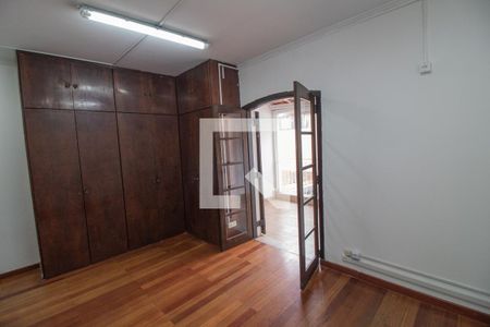 Casa para alugar com 224m², 4 quartos e 3 vagasSuíte