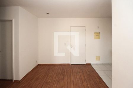 Sala de apartamento para alugar com 2 quartos, 65m² em Vila Antonieta, São Paulo
