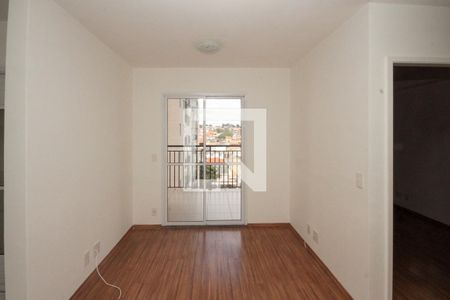 Sala de apartamento para alugar com 2 quartos, 65m² em Vila Antonieta, São Paulo