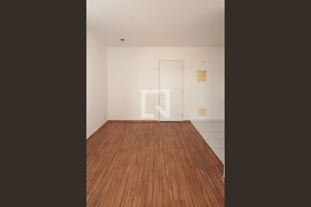 Sala de apartamento para alugar com 2 quartos, 65m² em Vila Antonieta, São Paulo