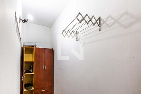 Apartamento para alugar com 73m², 2 quartos e sem vagaQuarto de serviço