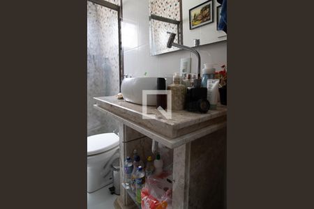 Casa de condomínio para alugar com 210m², 3 quartos e 2 vagasBanheiro da suíte 2