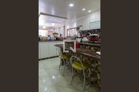Casa de condomínio para alugar com 210m², 3 quartos e 2 vagasCozinha 