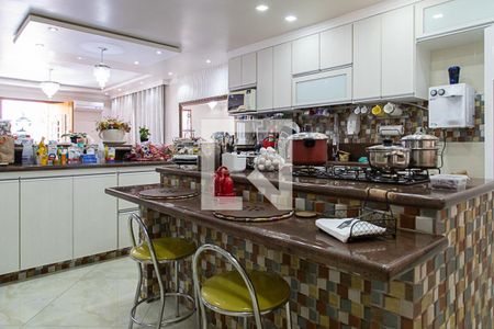 Casa de condomínio para alugar com 210m², 3 quartos e 2 vagasCozinha 