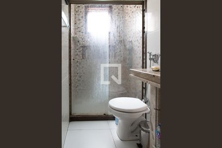 Casa de condomínio para alugar com 210m², 3 quartos e 2 vagasBanheiro da suíte 2