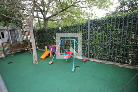 Apartamento à venda com 65m², 2 quartos e 1 vagaÁrea Comum - Playground