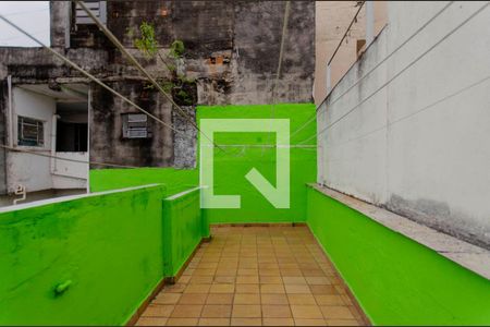 Casa à venda com 144m², 3 quartos e 2 vagasTerraço