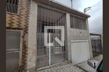 Casa à venda com 144m², 3 quartos e 2 vagasFachada