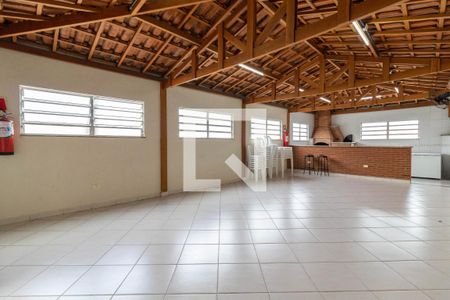 Casa de condomínio à venda com 120m², 3 quartos e 2 vagasÁrea comum - Salão de festas