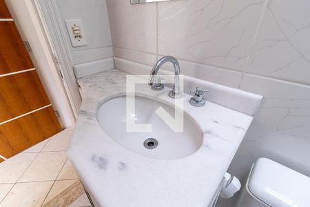 Casa de condomínio à venda com 120m², 3 quartos e 2 vagasBanheiro da Suíte 1