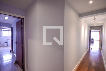 Apartamento à venda com 250m², 3 quartos e 4 vagasCorredor