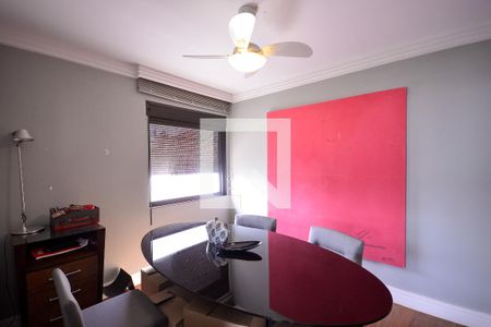 Apartamento à venda com 250m², 3 quartos e 4 vagasEscrtório